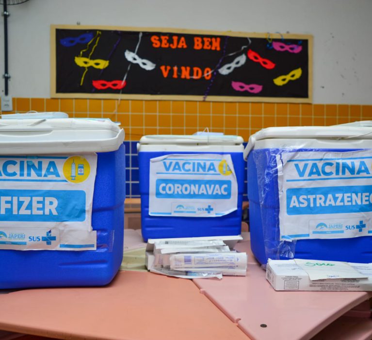Vacinação Extramuros faz parada no bairro Santo Antônio