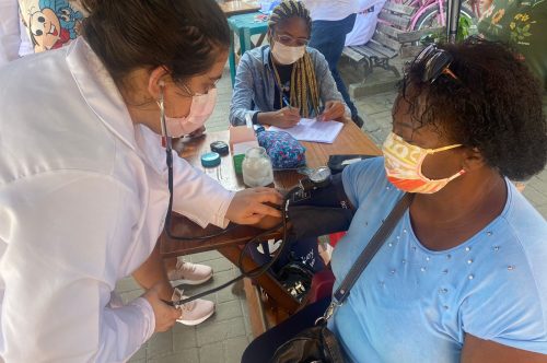 Mobilização da Saúde atrai 350 pessoas na Praça Leni Ferreira em Japeri